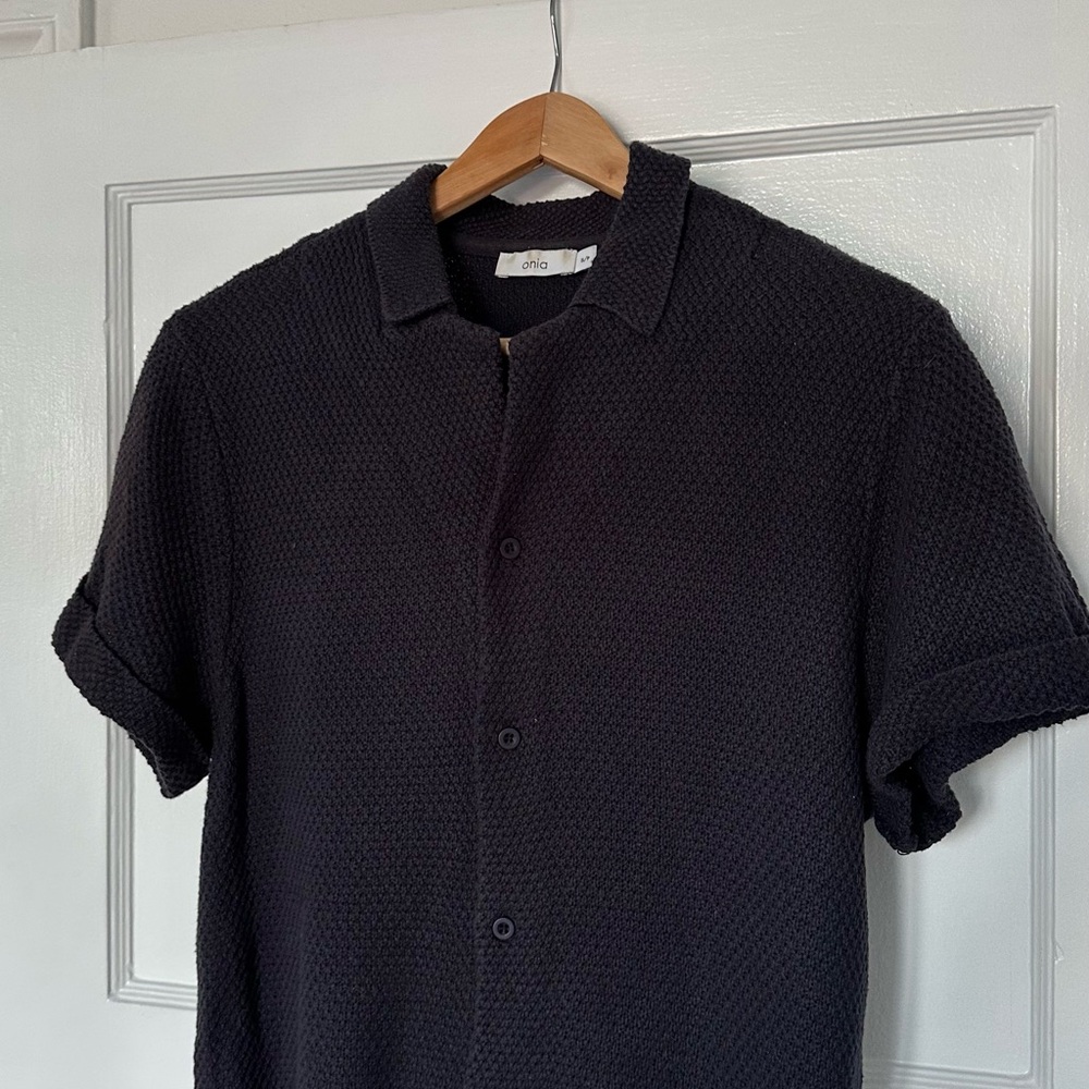Onia Navy Blue Short Sleeve Knit Button Down Shirt – Size Small (S/P)